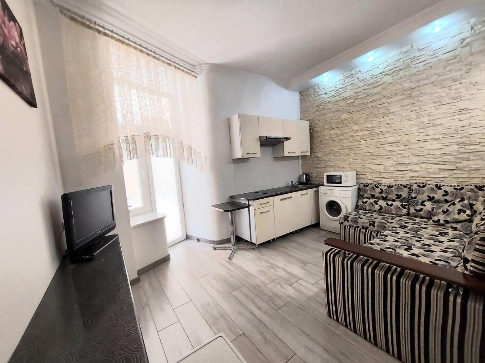2 Rooms Central Anna Apartment ลวีฟ ภายนอก รูปภาพ